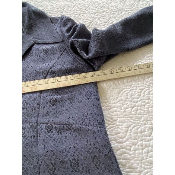 J. Jill Blue Silk Blend Geometric Cropped Blazer Size Medium Casual Formal - Picture 11 of 11